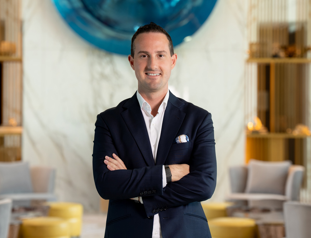  Atlantis The Royal appoints Worsley